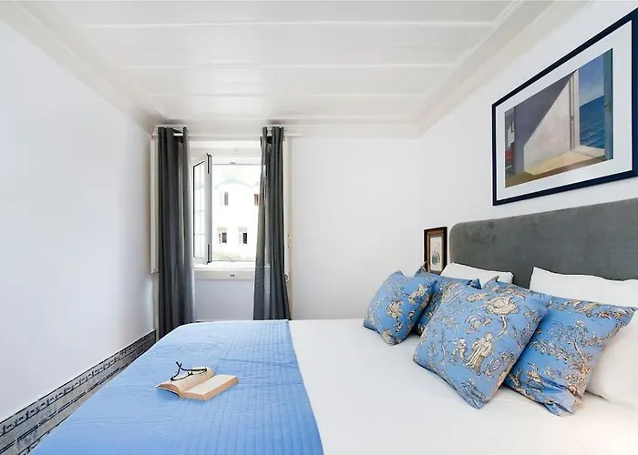 Charming 2 Bedroom Avenida Da Liberdade Lisbona